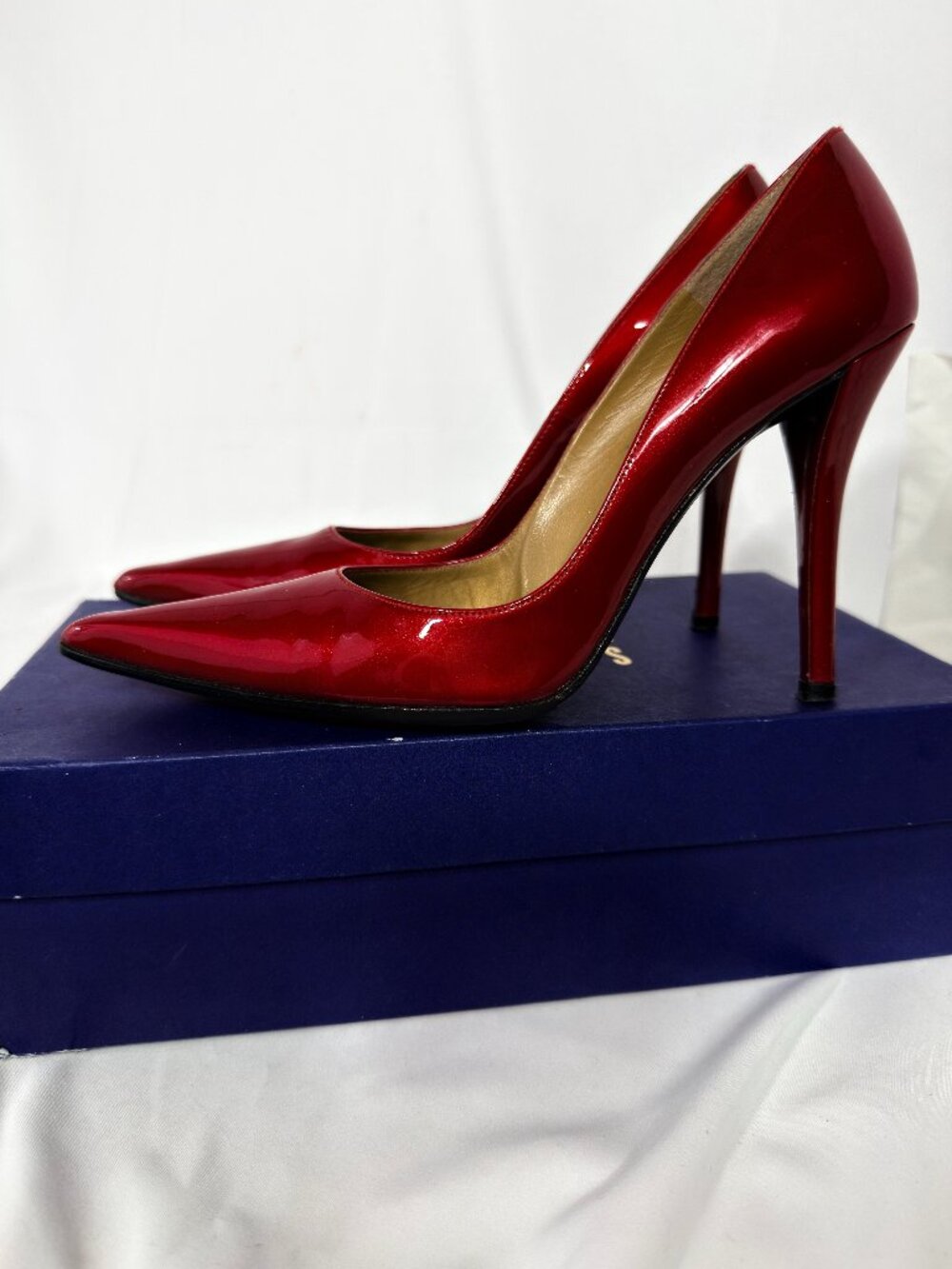 Stuart Weitzman Red Patent Leather Pointed Toe Stiletto Heels Size 7